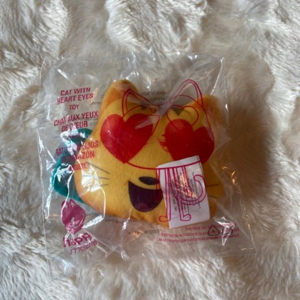 2/$30 MCDONALDS The Emoji Movie Plush CAT Heart Eyes Happy Meal Toy 2017 NIP